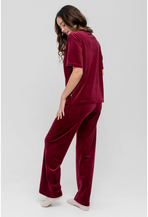 Бордовая пижама бант со штанами — 454782. Maritel. Изображенние 1 Бордовая пижама бант со штанами — 454782. Maritel. Изображенние 1