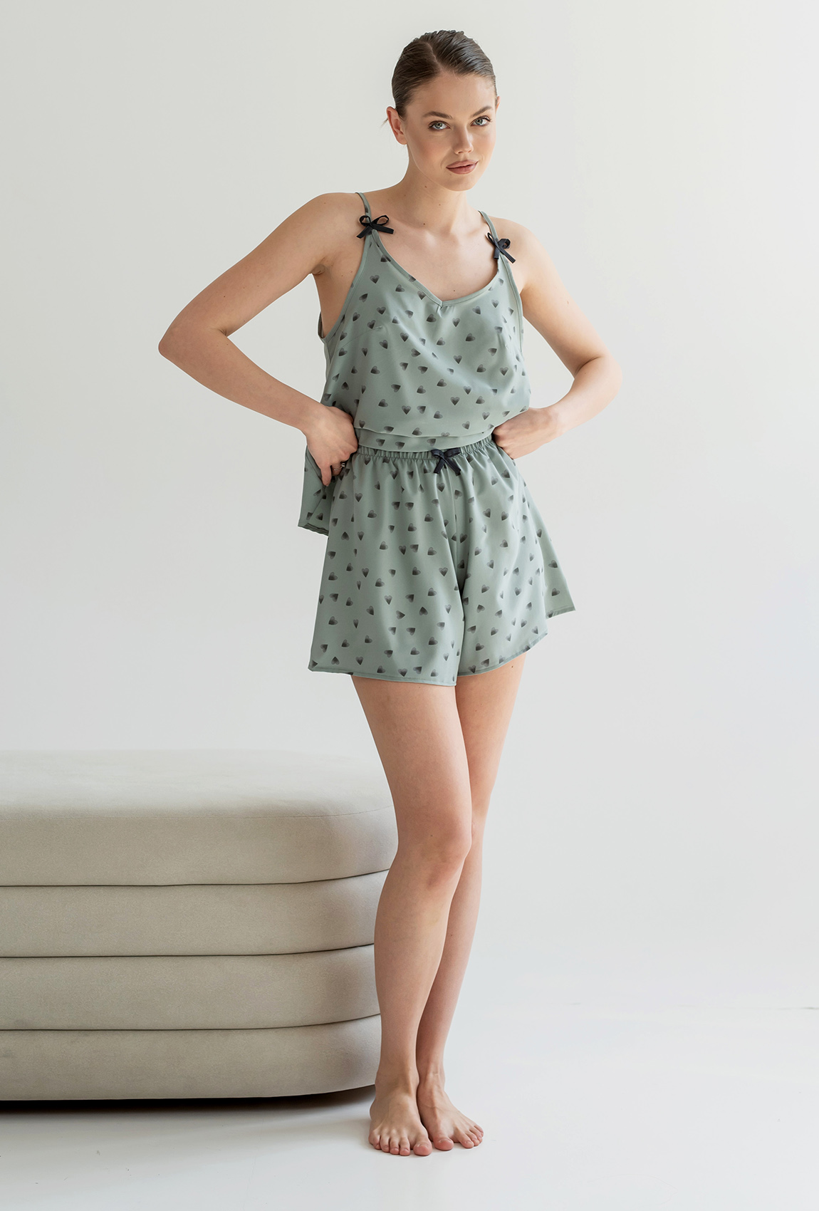 Оливковая пижама в черное сердце —  616808. Maritel