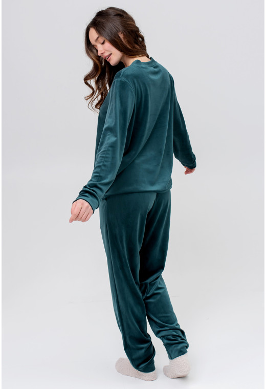 Изумрудная велюровая пижама Chill time — 120569. Maritel. Изображенние 1 Изумрудная велюровая пижама Chill time — 120569. Maritel. Изображенние 1