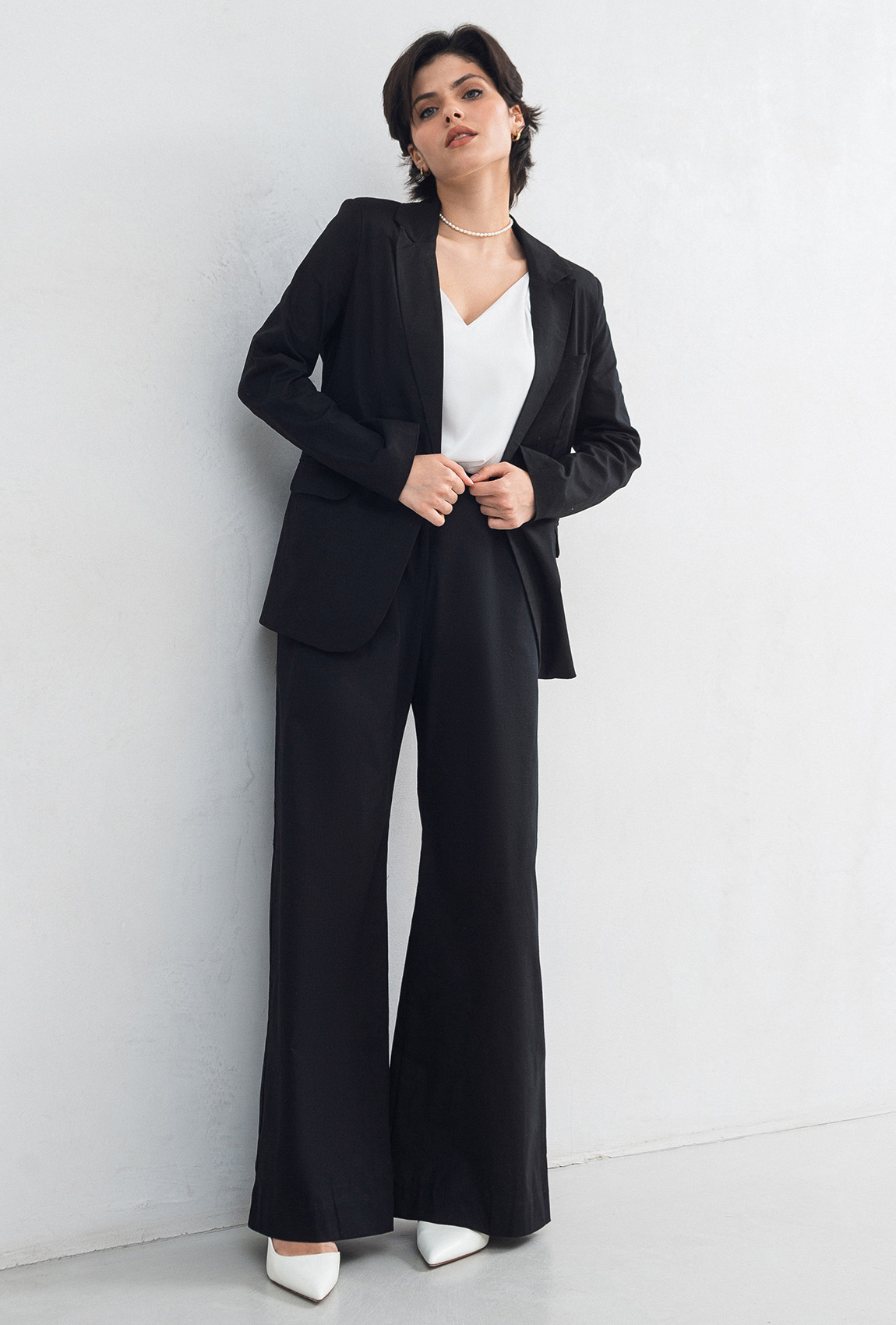 Черные льняные брюки палаццо —  770997. Maritel. Изображенние 2