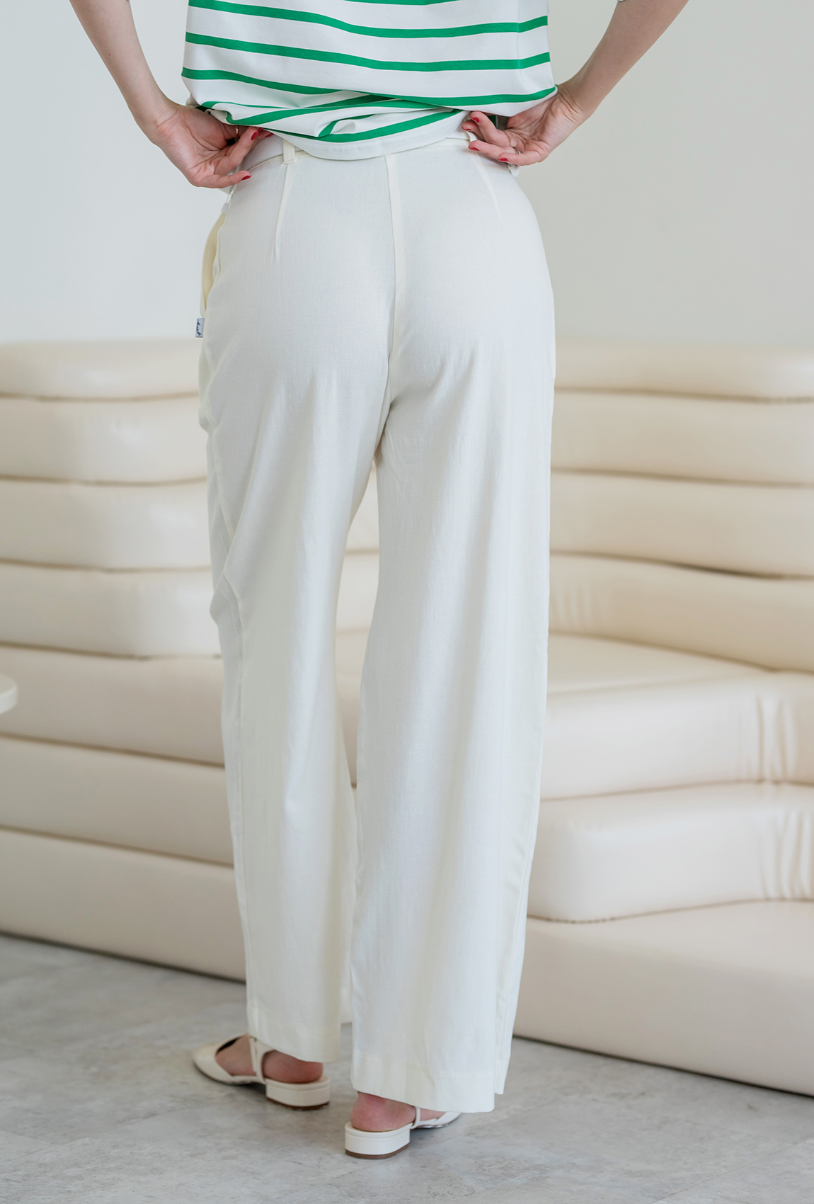 Молочные льняные штаны палаццо —  420405. Maritel. Изображенние 1
