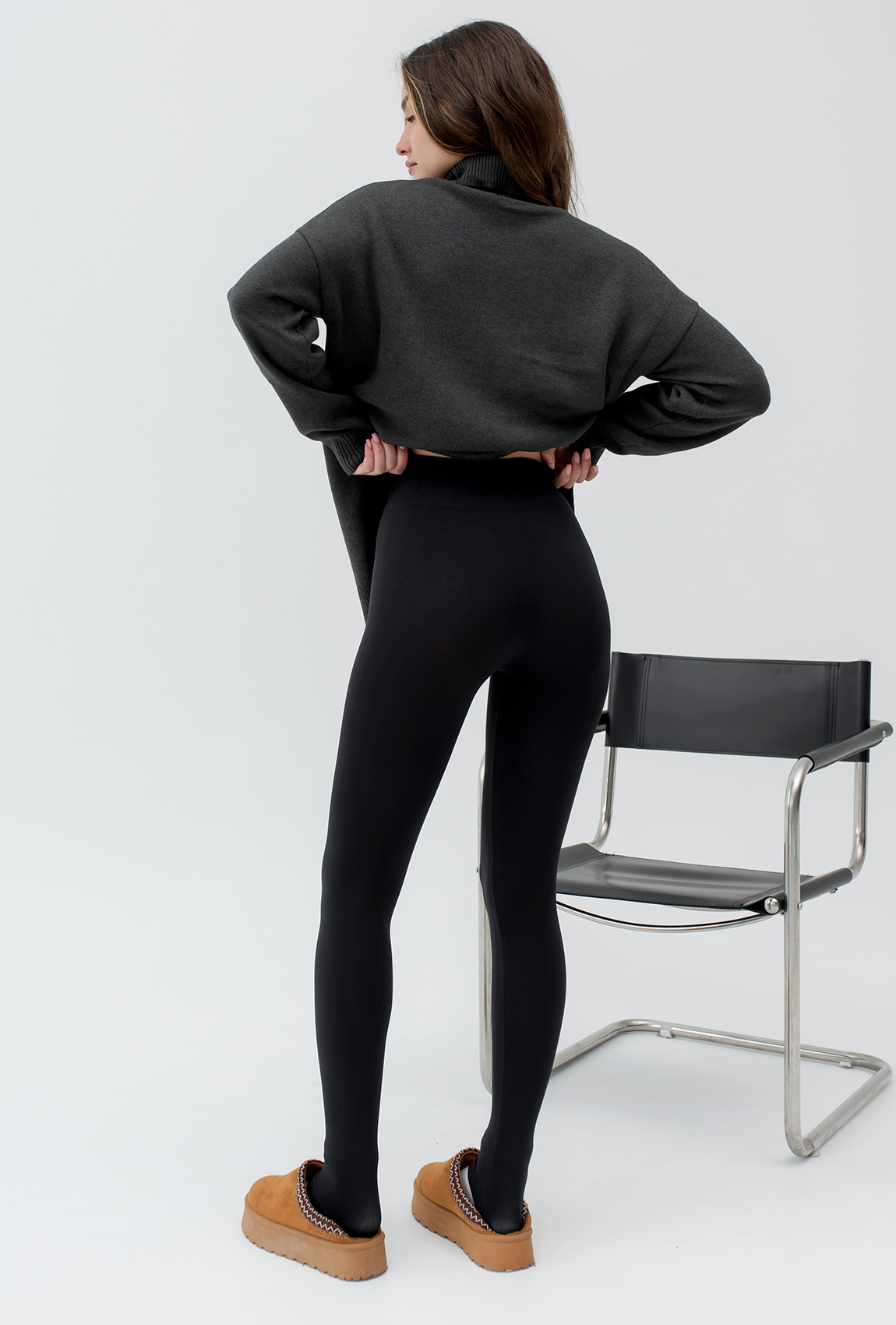 Черные бесшовные лосины —  841209. Maritel. Изображенние 2