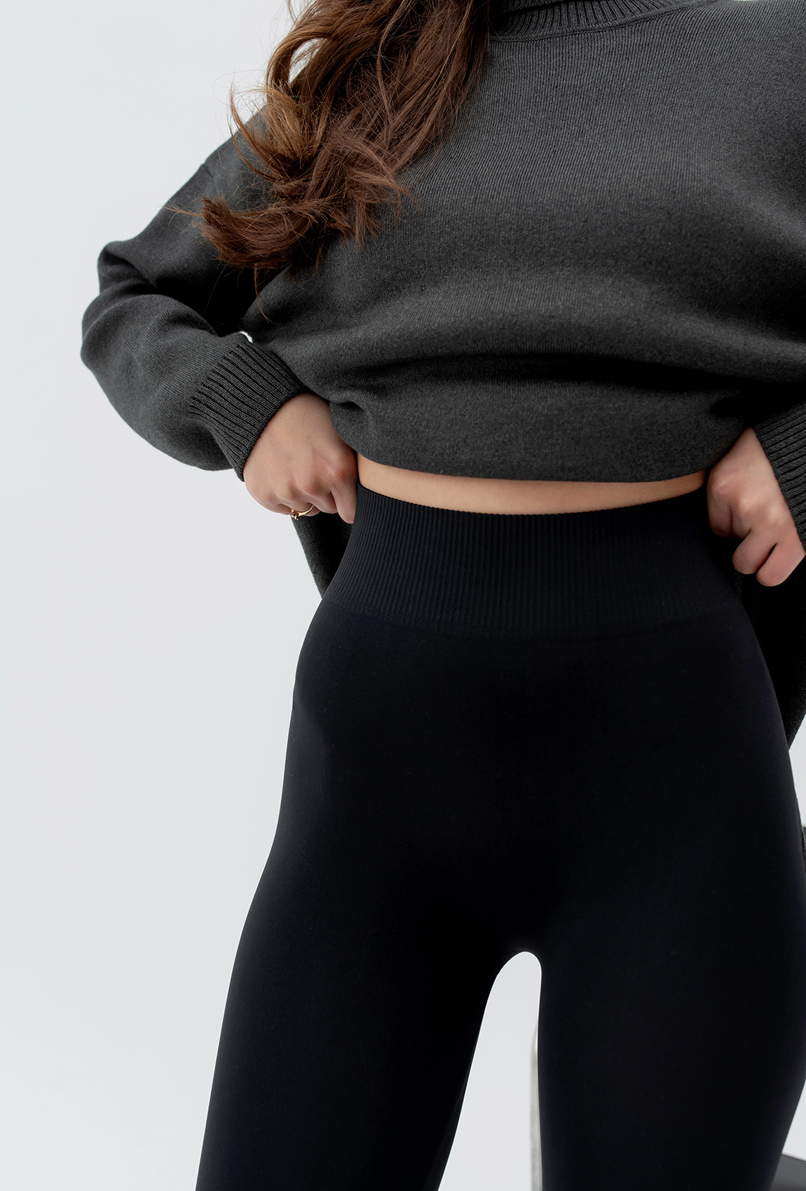 Черные бесшовные лосины —  841209. Maritel. Изображенние 3