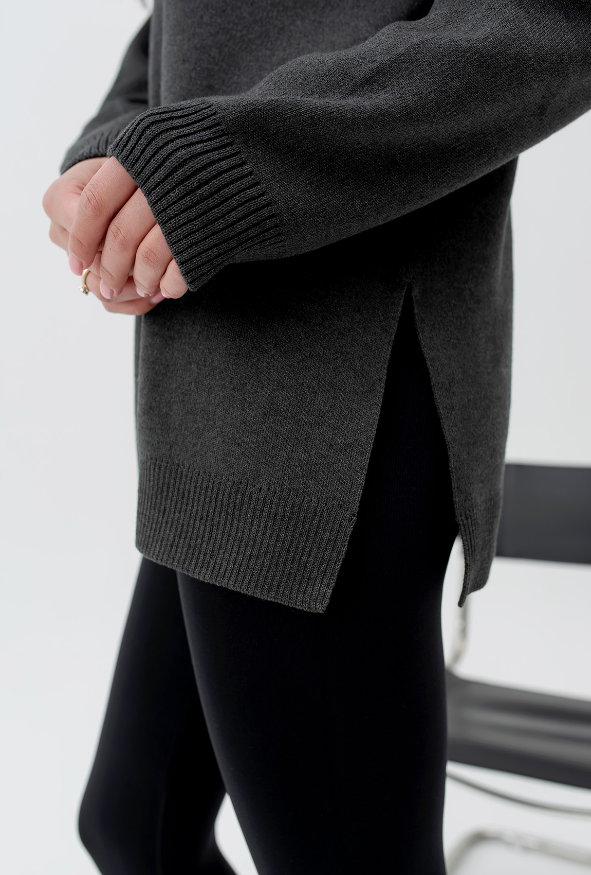 Черные бесшовные лосины —  841209. Maritel. Изображенние 4