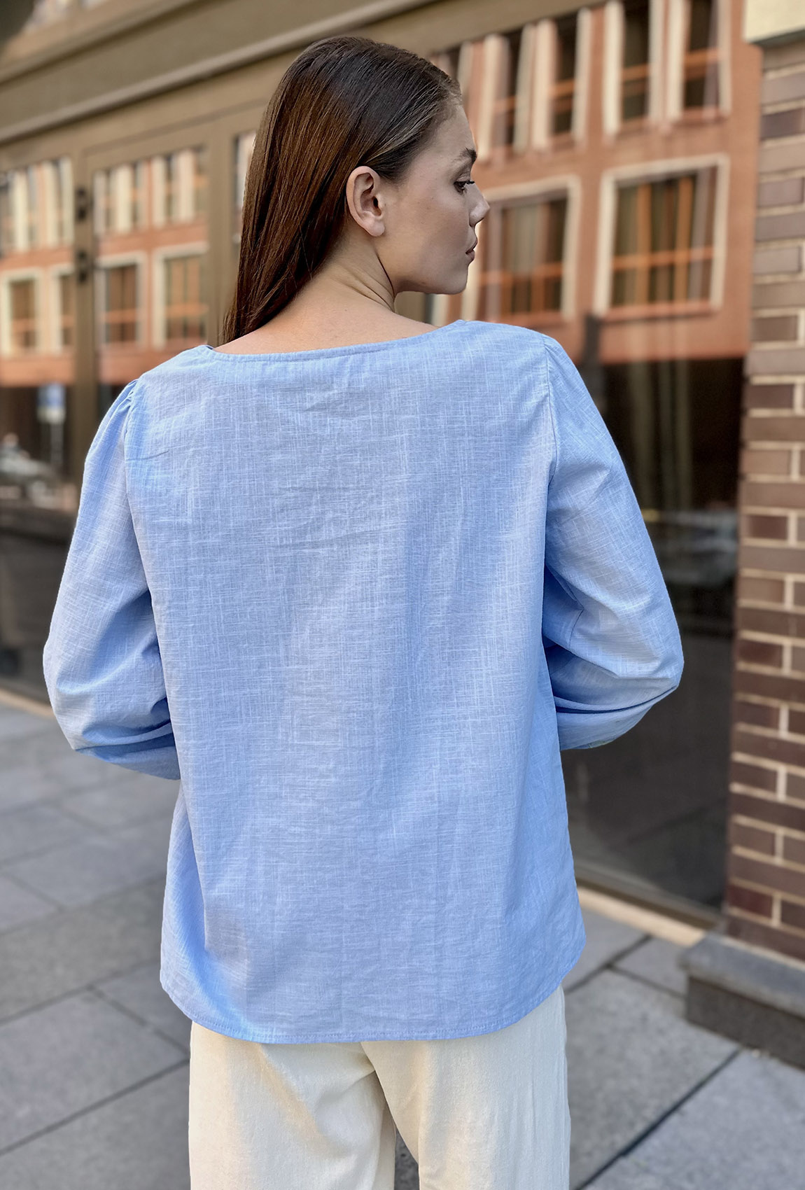 Блакитна вишиванка квітка. Maritel. Зображення 2