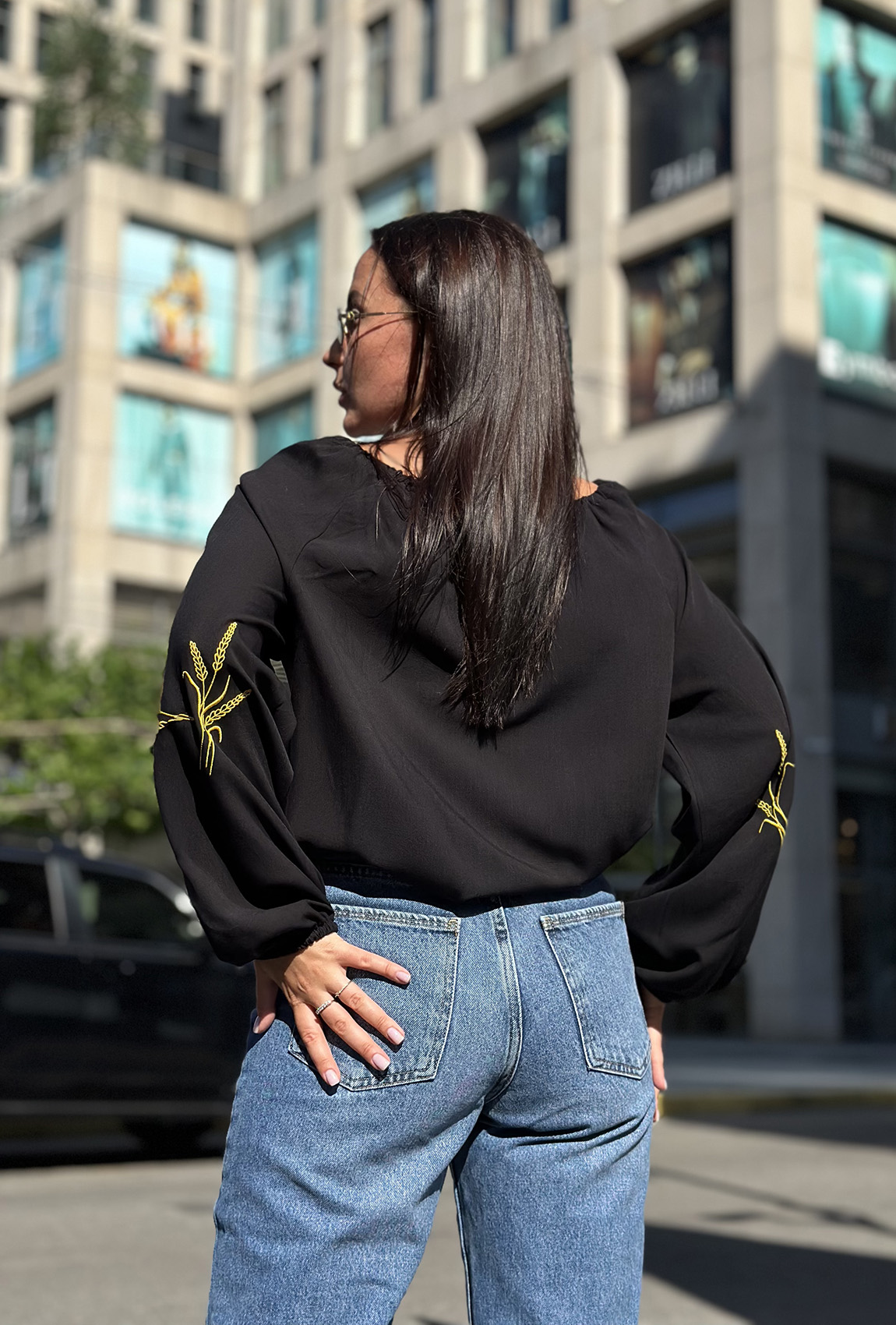 Чорна вишиванка Україна пташка  —  793901. Maritel. Зображення 2