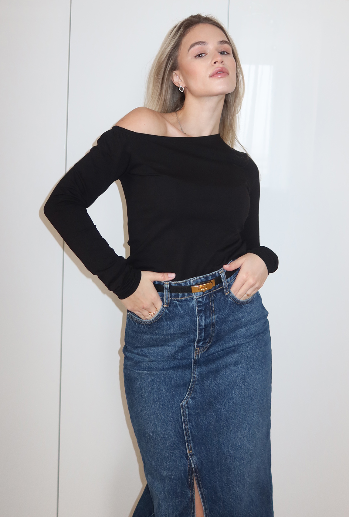 Синяя джинсовая юбка с разрезом. Maritel. Изображенние 5