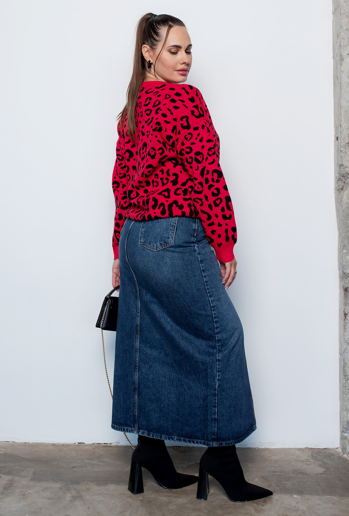 Синяя джинсовая юбка с разрезом — 617714. Maritel. Изображенние 1 Синяя джинсовая юбка с разрезом — 617714. Maritel. Изображенние 1