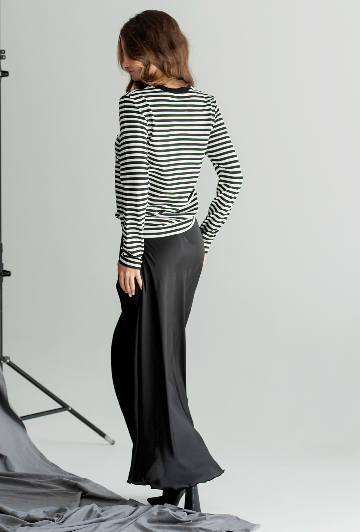 Чорна спідниця шовк максі —  904644. Maritel. Зображення 1