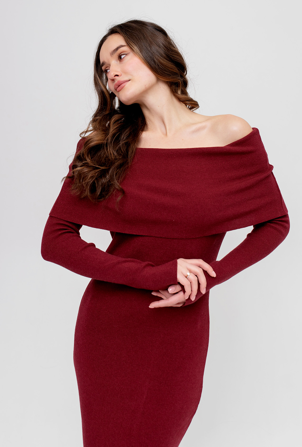 Бордова сукня з відкритими плечима —  757208. Maritel. Зображення 4