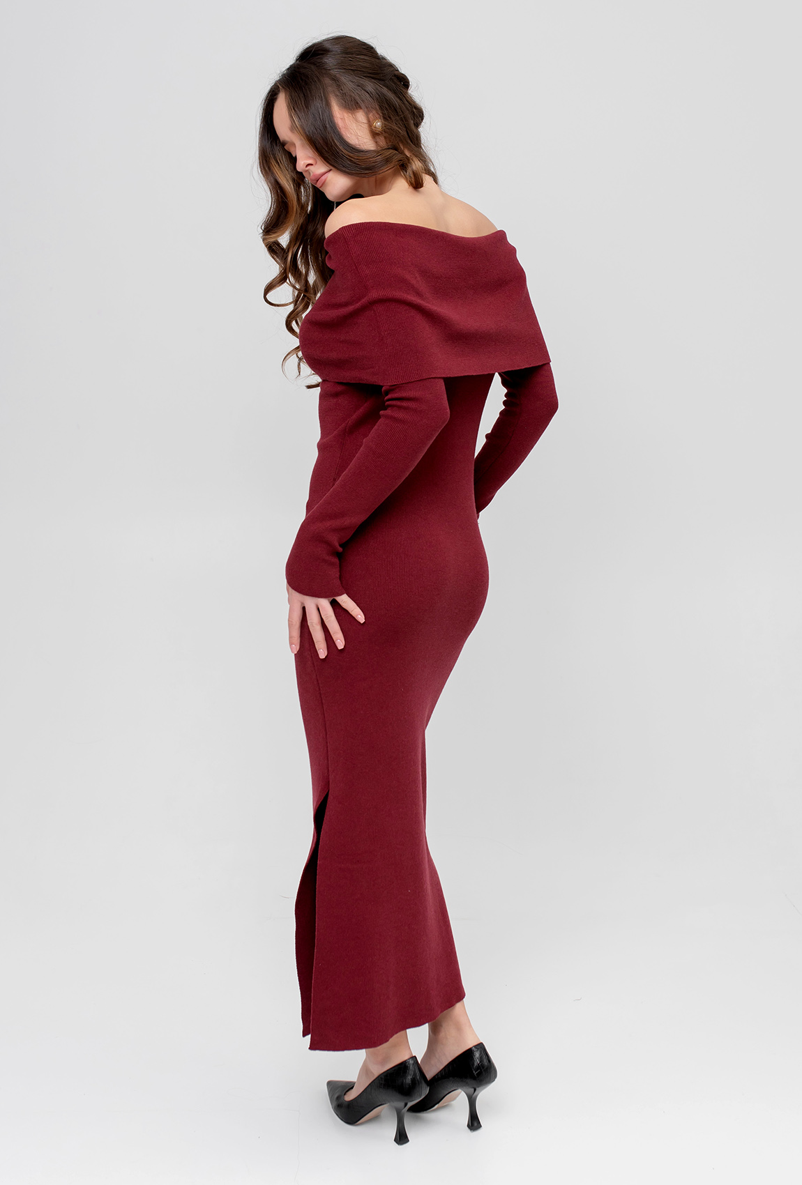 Бордова сукня з відкритими плечима —  757208. Maritel. Зображення 1