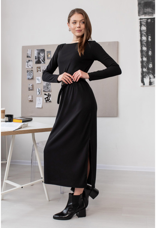 Черное платье в рубчик с длинным рукавом — 395600. Maritel. Изображенние 1 Черное платье в рубчик с длинным рукавом — 395600. Maritel. Изображенние 1