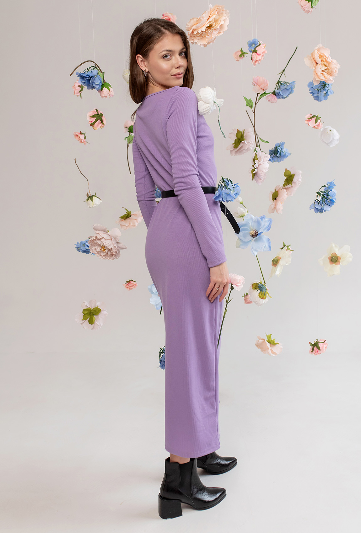 Лавандова сукня в рубчик з довгим рукавом —  434202. Maritel. Зображення 1