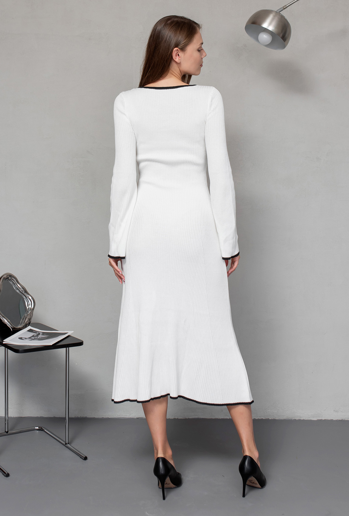 Молочна в'язана сукня міді —  414831. Maritel. Зображення 2