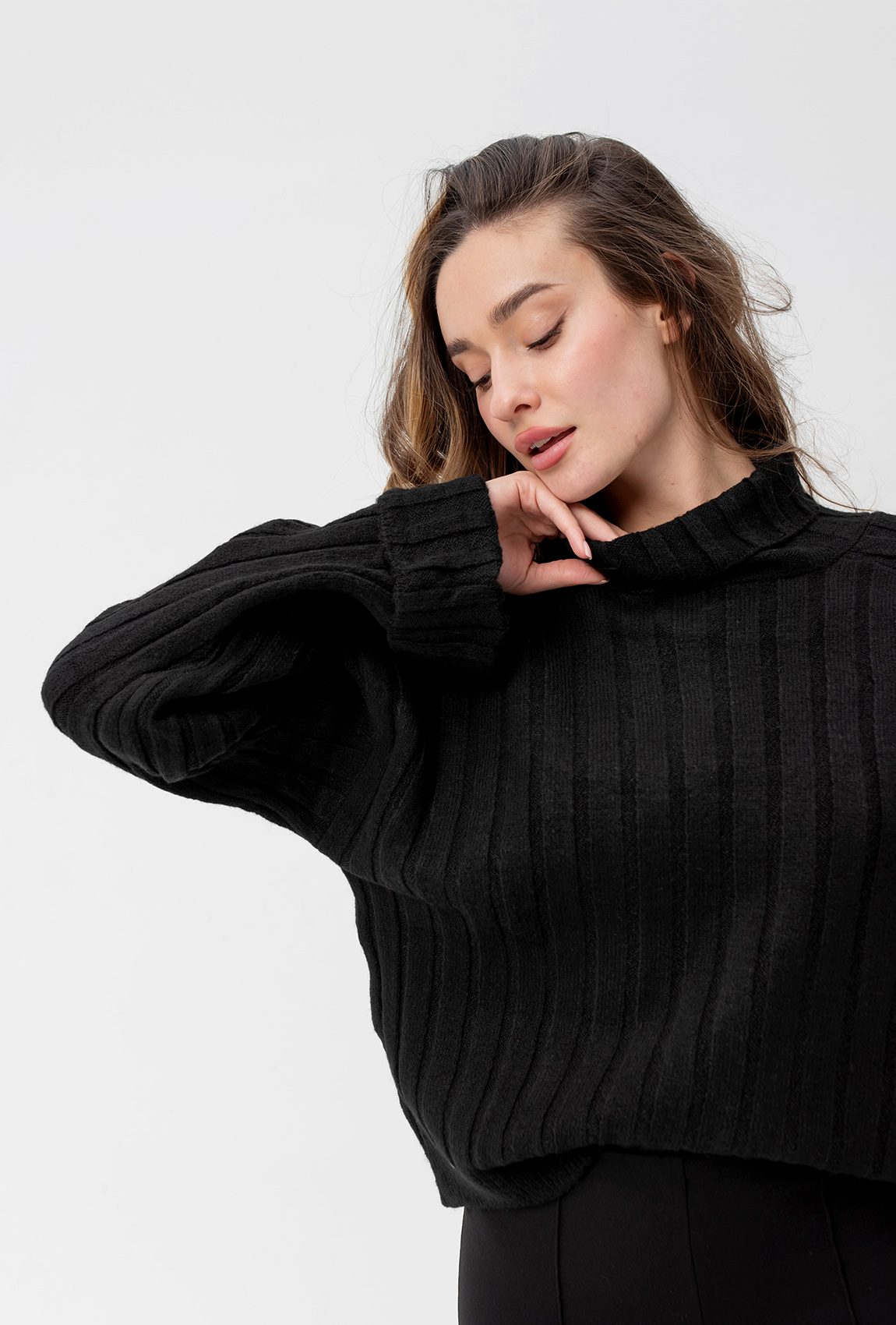 Чорний в'язаний светр —  164343. Maritel. Зображення 4