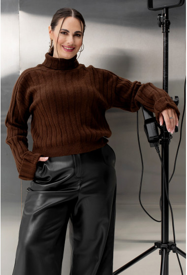Шоколадний в'язаний светр. Maritel. Зображення 4