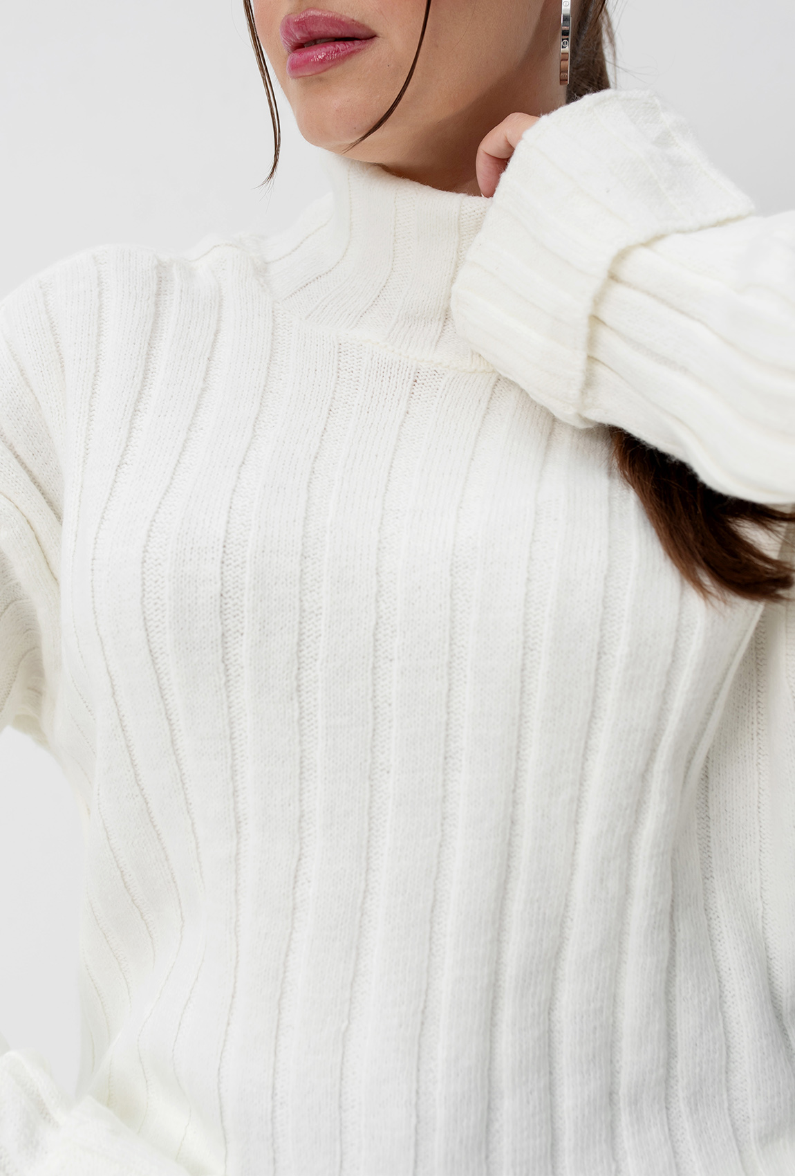 Молочний в'язаний светр —  224413. Maritel. Зображення 3