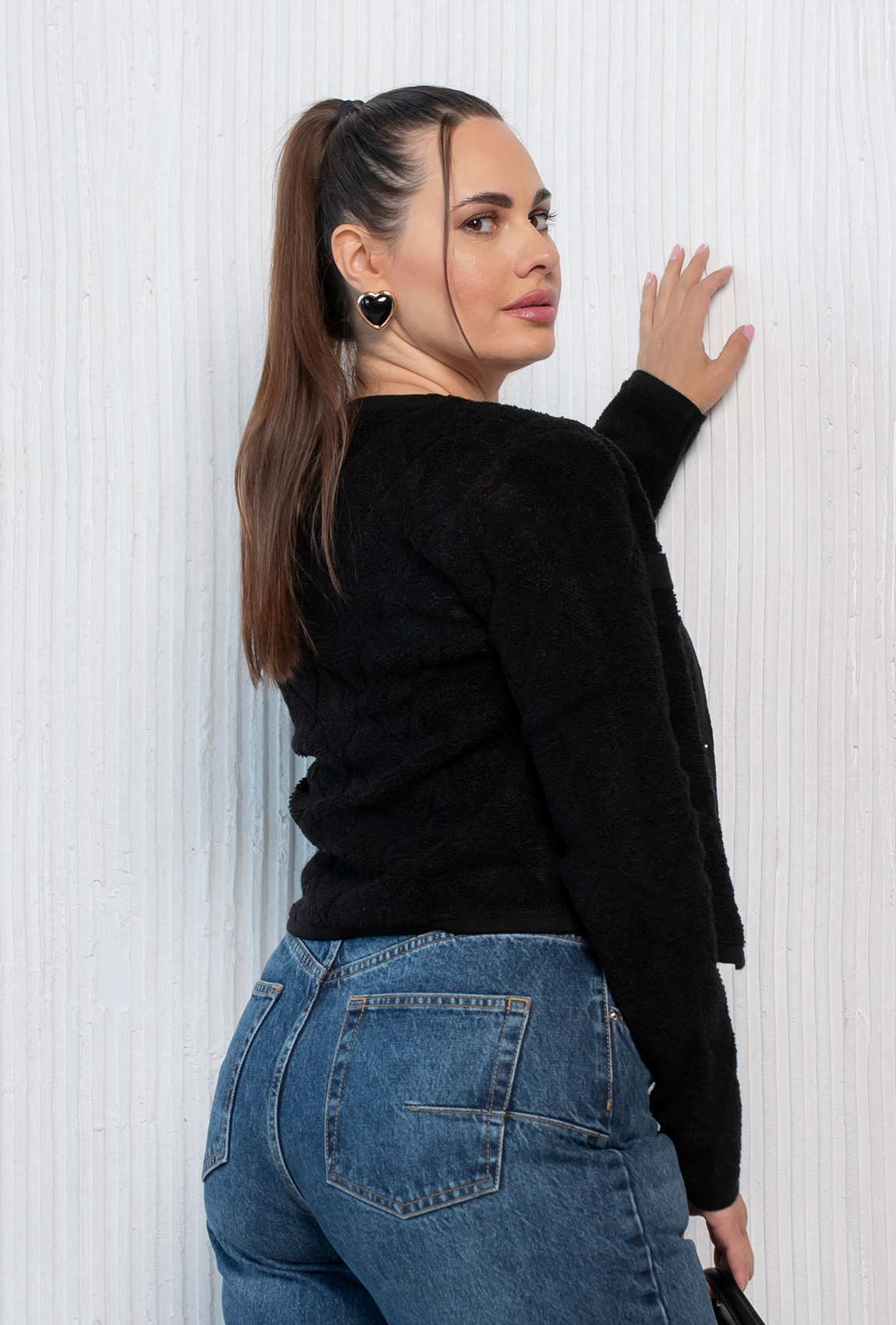 Черная вязаная кофта с пуговицами —  518354. Maritel. Изображенние 2