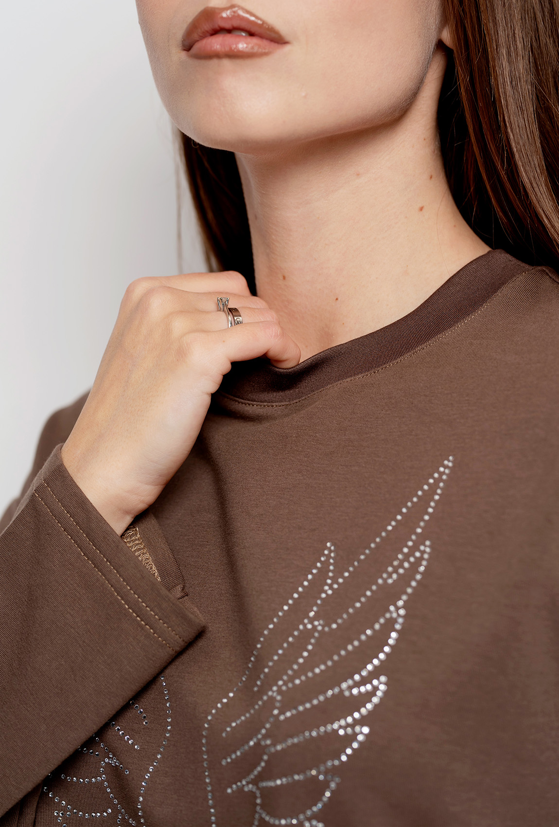 Шоколадний лонгслів крила —  706045. Maritel. Зображення 4