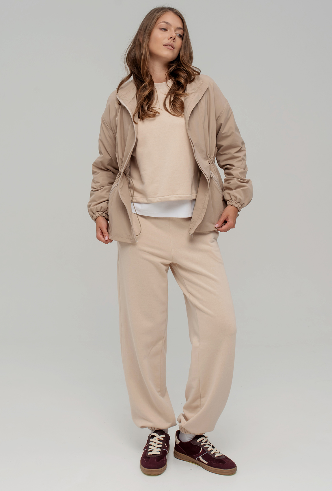 Бежевая куртка-ветровка —  797593. Maritel. Изображенние 3