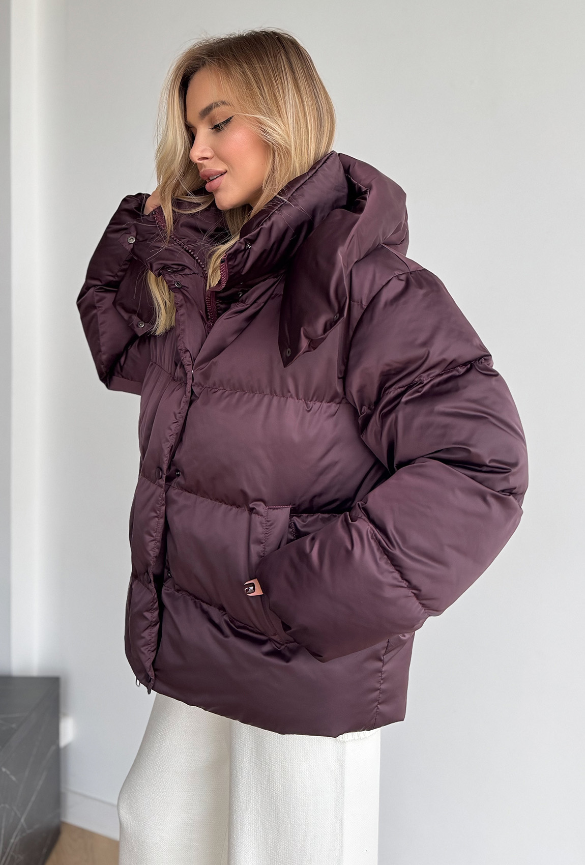 Вишневый пуховик —  107926. Maritel. Изображенние 1