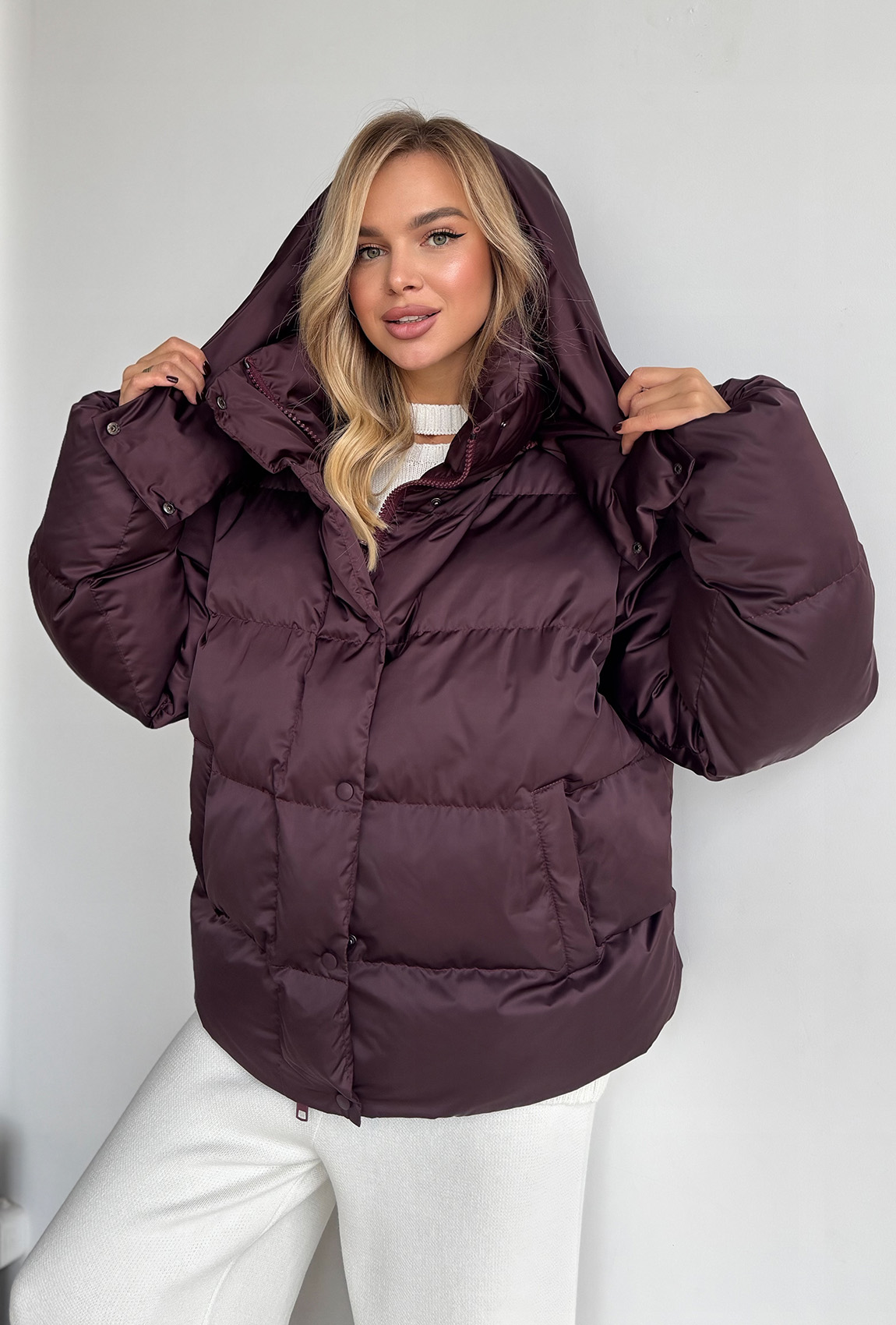 Вишневый пуховик —  107926. Maritel. Изображенние 3