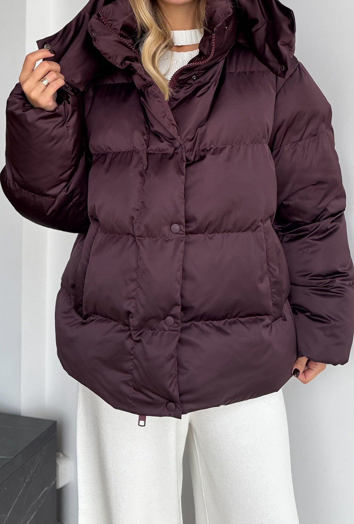 Вишневый пуховик —  107926. Maritel. Изображенние 4