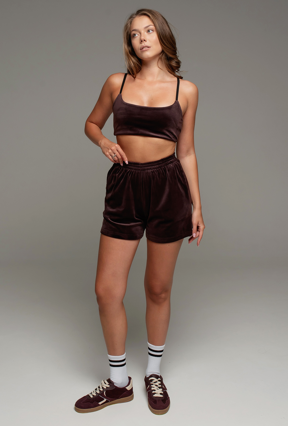 Шоколадний велюровий топ —  581783. Maritel. Зображення 3