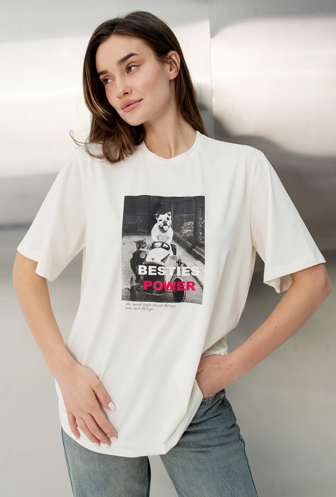 Молочная оверсайз футболка Besties power —  643284. Maritel. Изображенние 2