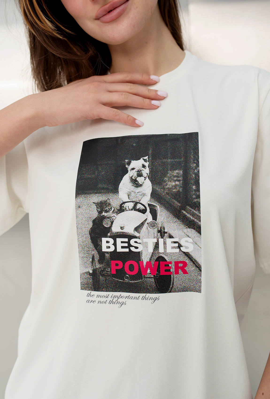 Молочная оверсайз футболка Besties power —  643284. Maritel. Изображенние 3