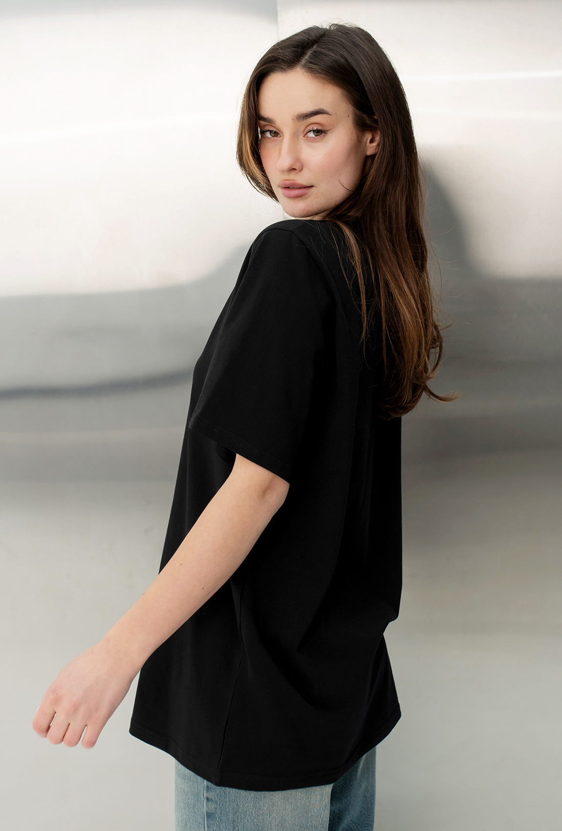 Черная футболка Love Love —  292401. Maritel. Изображенние 1