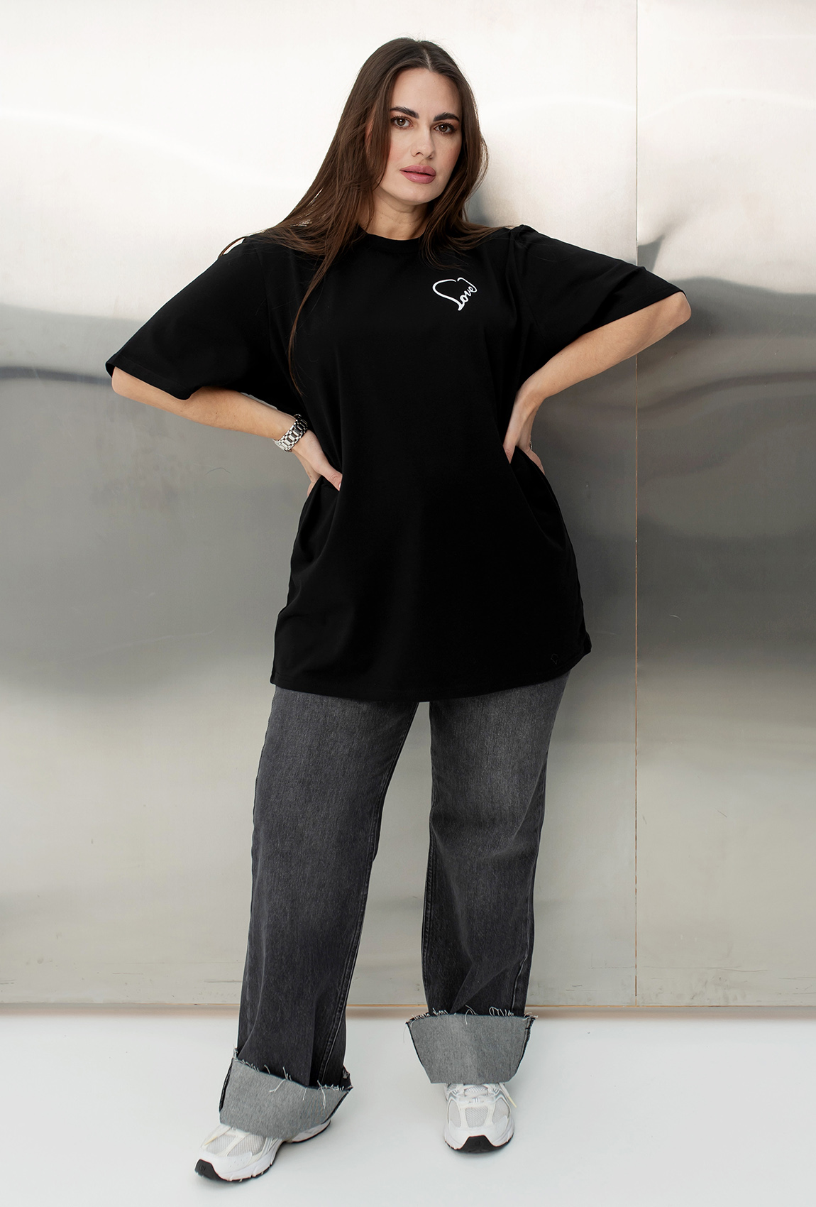 Черная футболка Love с сердцем —  458722. Maritel. Изображенние 4