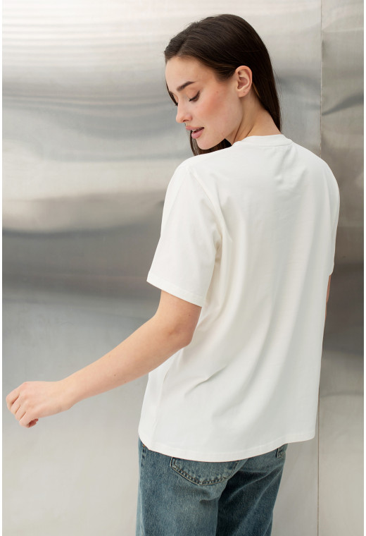 Молочна футболка Love з серцем — 143147 . Maritel. Зображення 1 Молочна футболка Love з серцем — 143147 . Maritel. Зображення 1