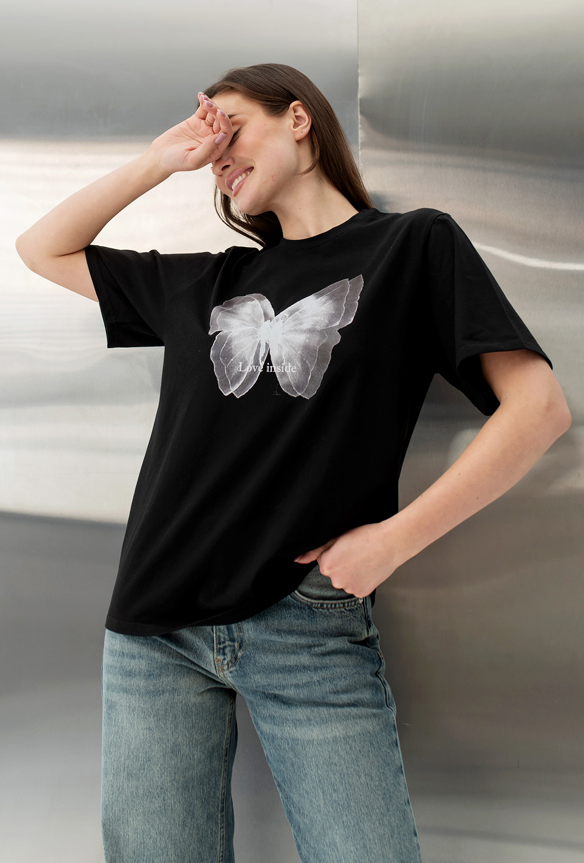 Черная футболка бабочка — 604044. Maritel. Изображенние 2 Черная футболка бабочка — 604044. Maritel. Изображенние 2