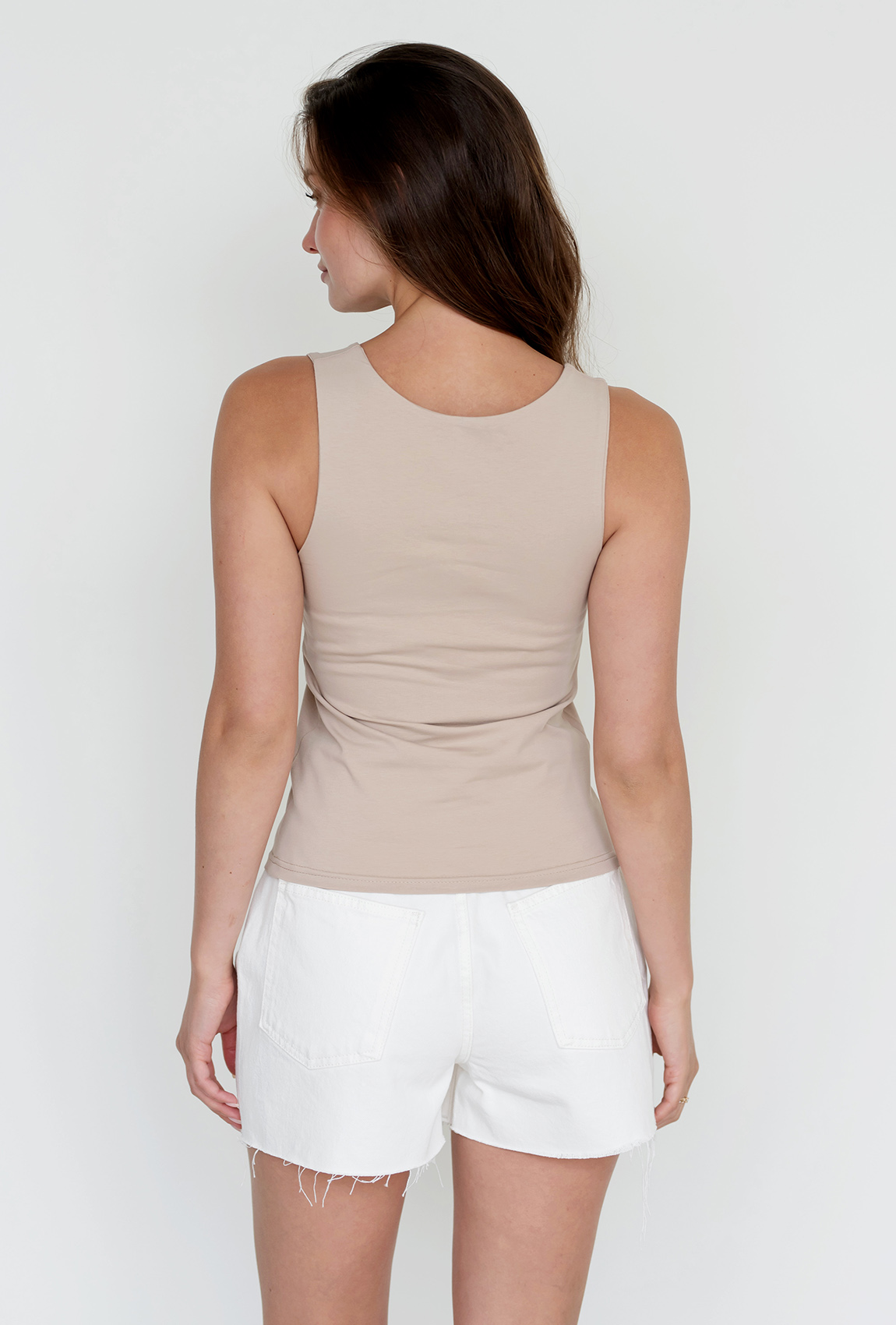 Бежевая базовая майка кулир —  681913. Maritel. Изображенние 2