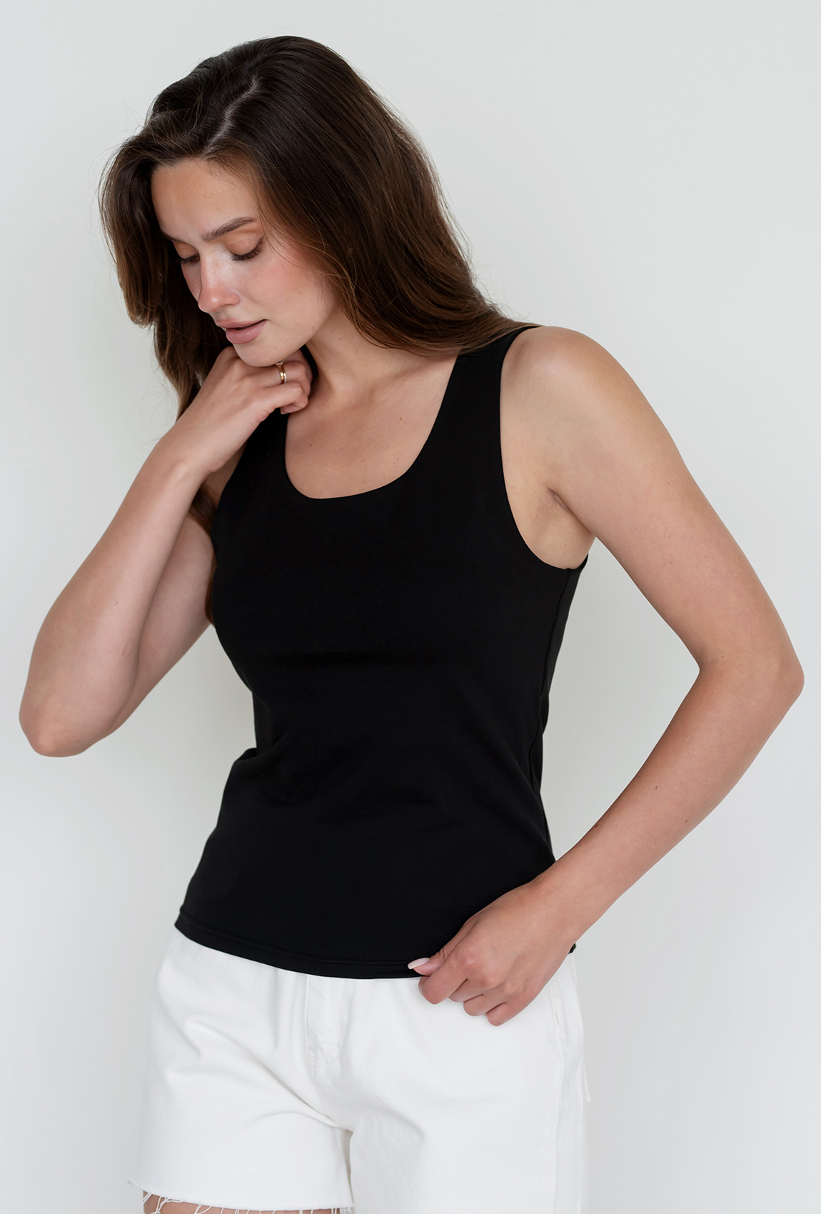 Черная базовая майка кулир —  646624. Maritel. Изображенние 1