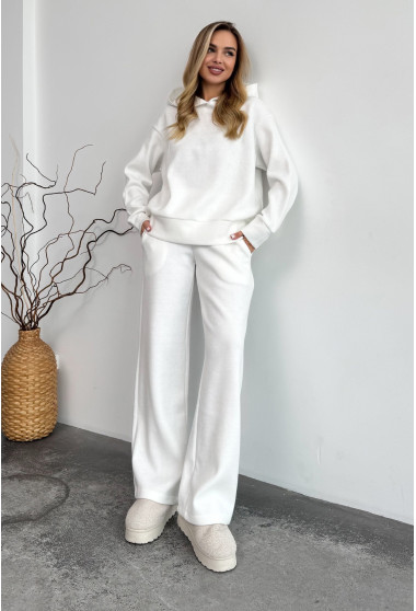 Молочный ангоровый костюм Rich to be kind. Maritel. Изображенние 9