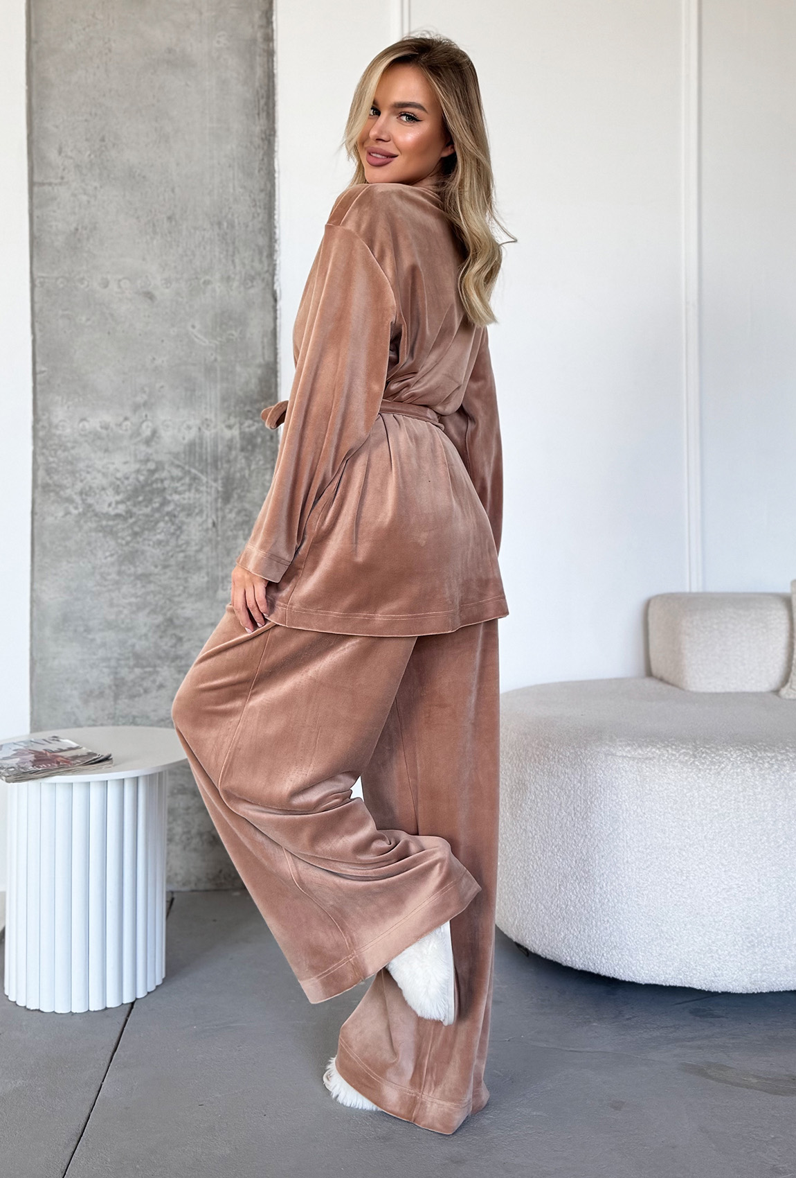 Бежевый домашний костюм —  597139. Maritel. Изображенние 1