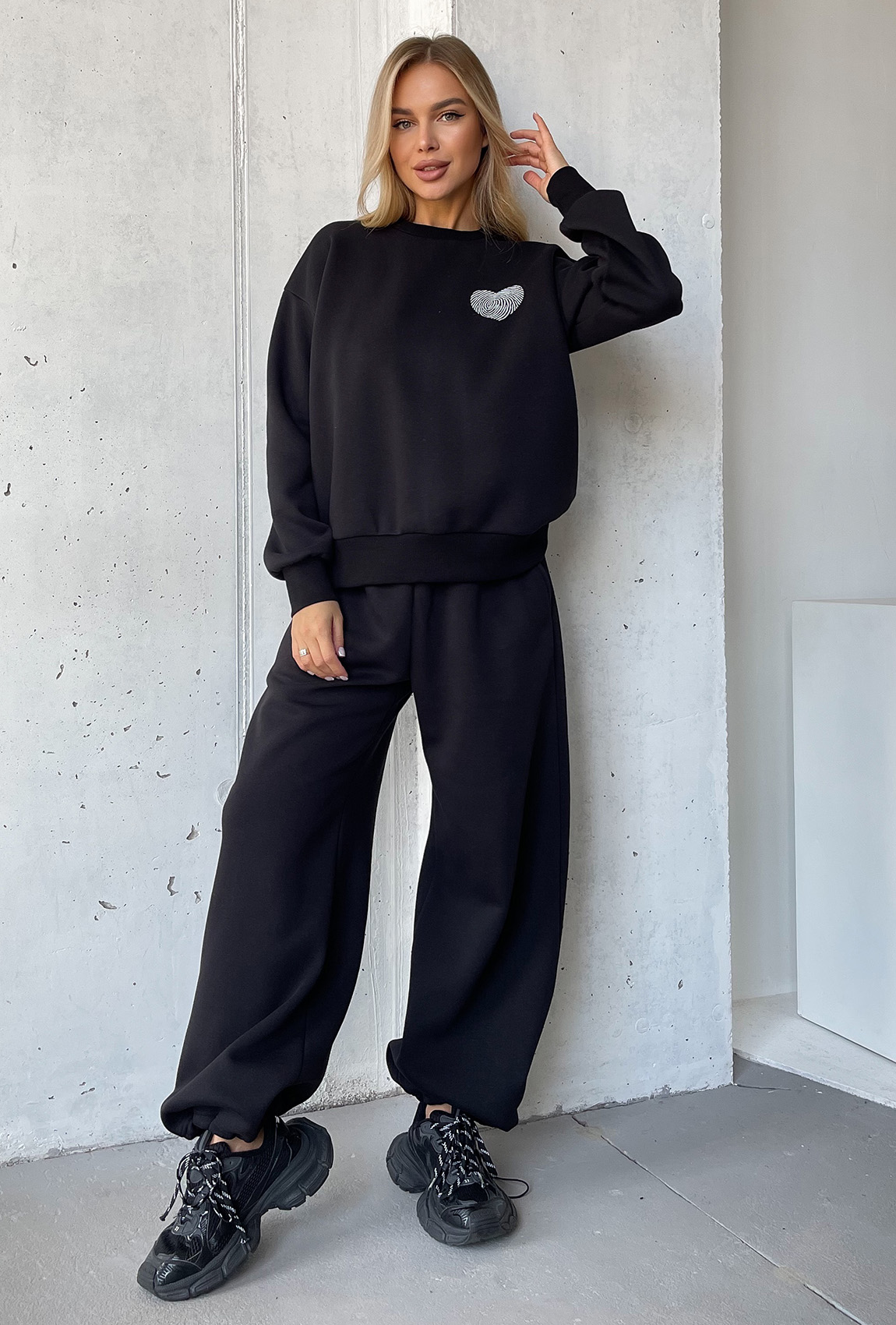 Черный костюм футер —  387012. Maritel