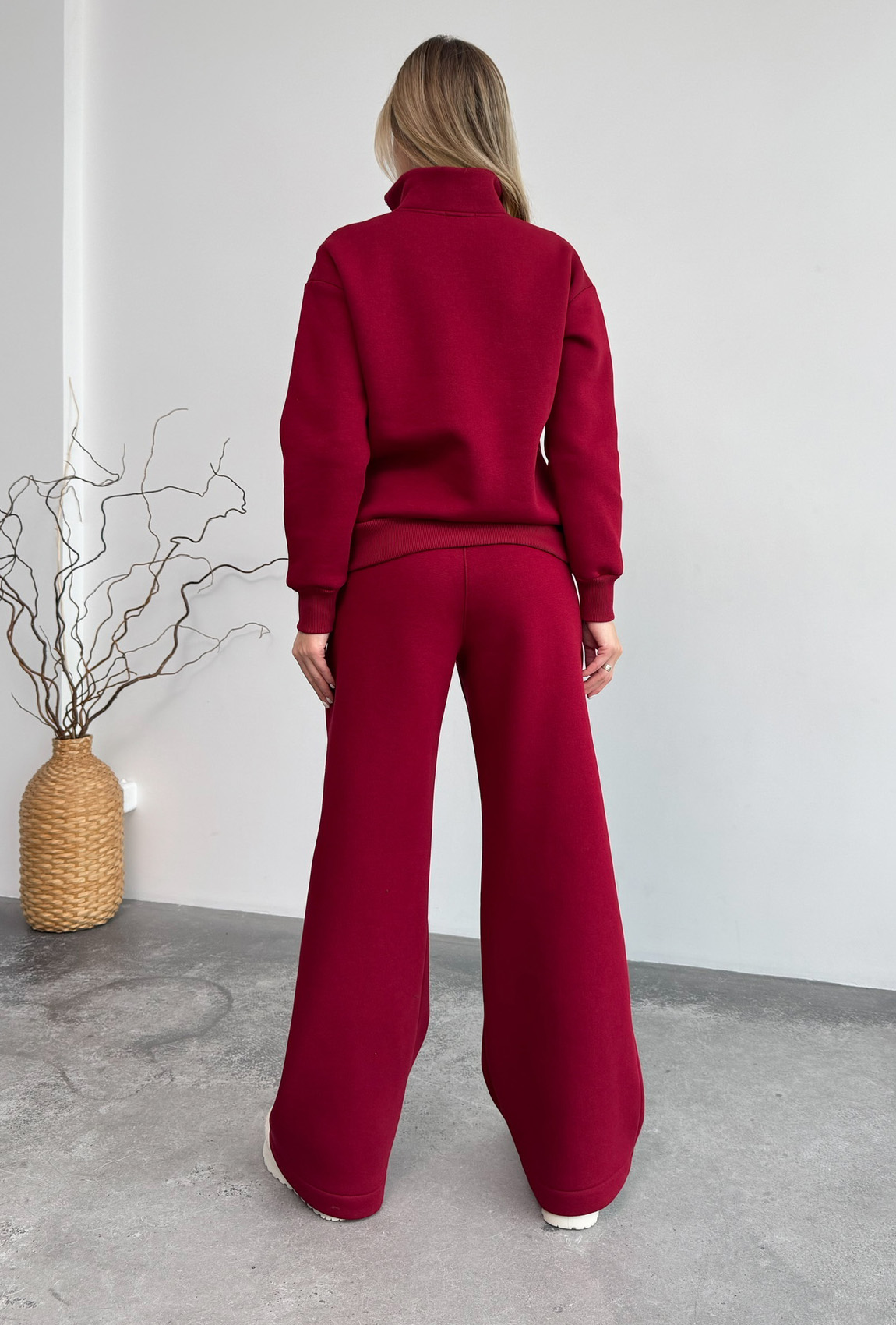 Бордовий костюм футер зі стійкою —  258930. Maritel. Зображення 2