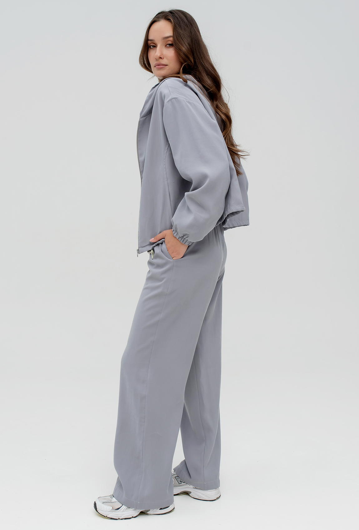 Серый костюм купра —  483398. Maritel. Изображенние 1