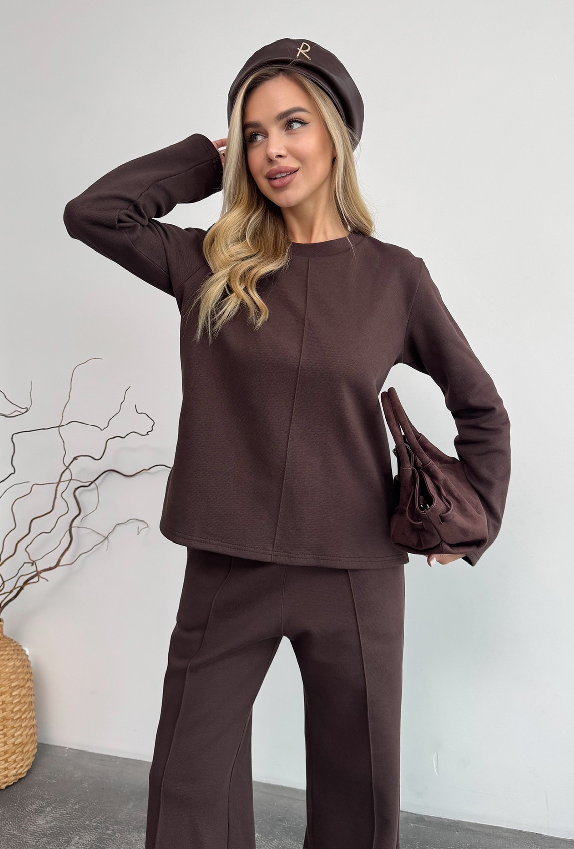 Шоколадний костюм лакоста з начосом —  389636. Maritel. Зображення 3