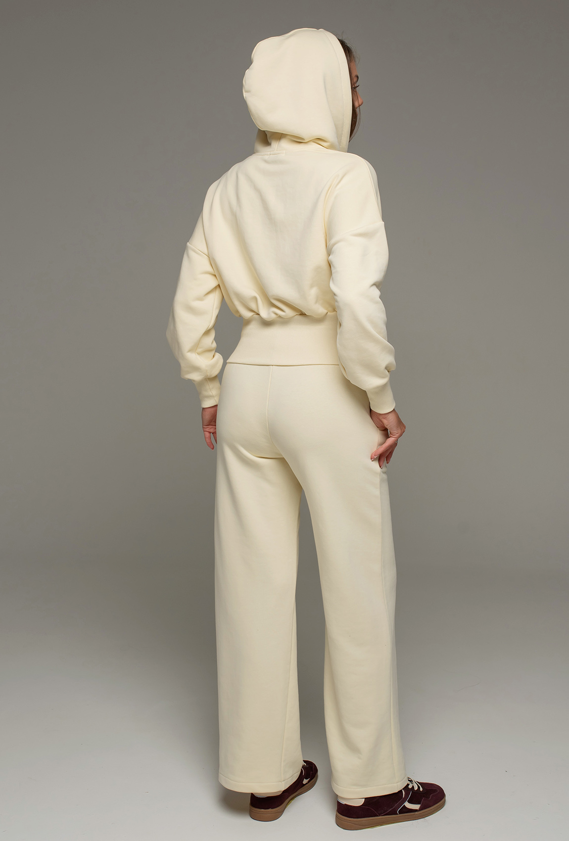 Кремовий костюм петля —  826586. Maritel. Зображення 1