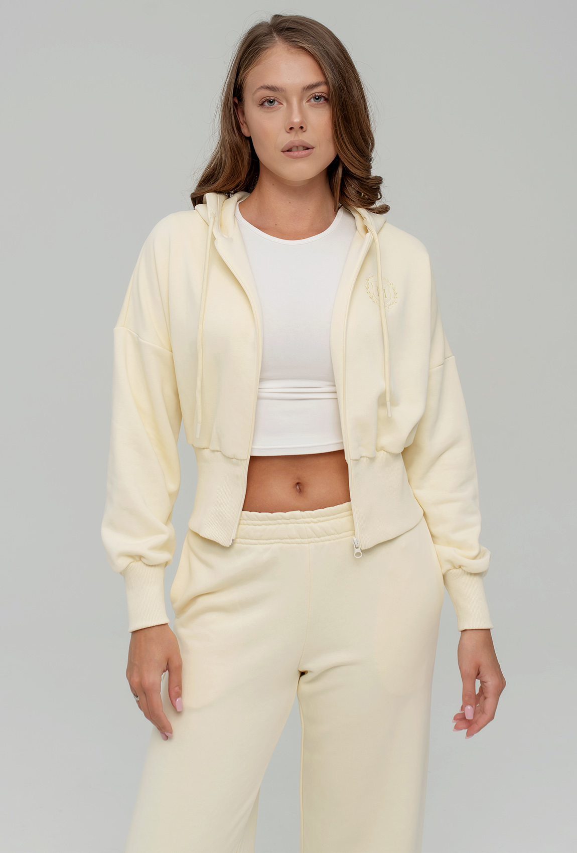 Кремовий костюм петля —  826586. Maritel. Зображення 2