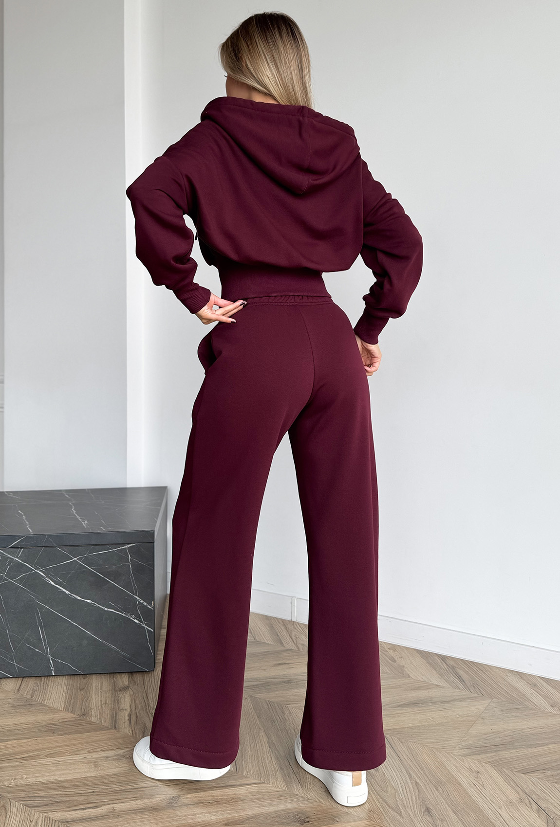 Вишневый костюм петля —  141366. Maritel. Изображенние 1