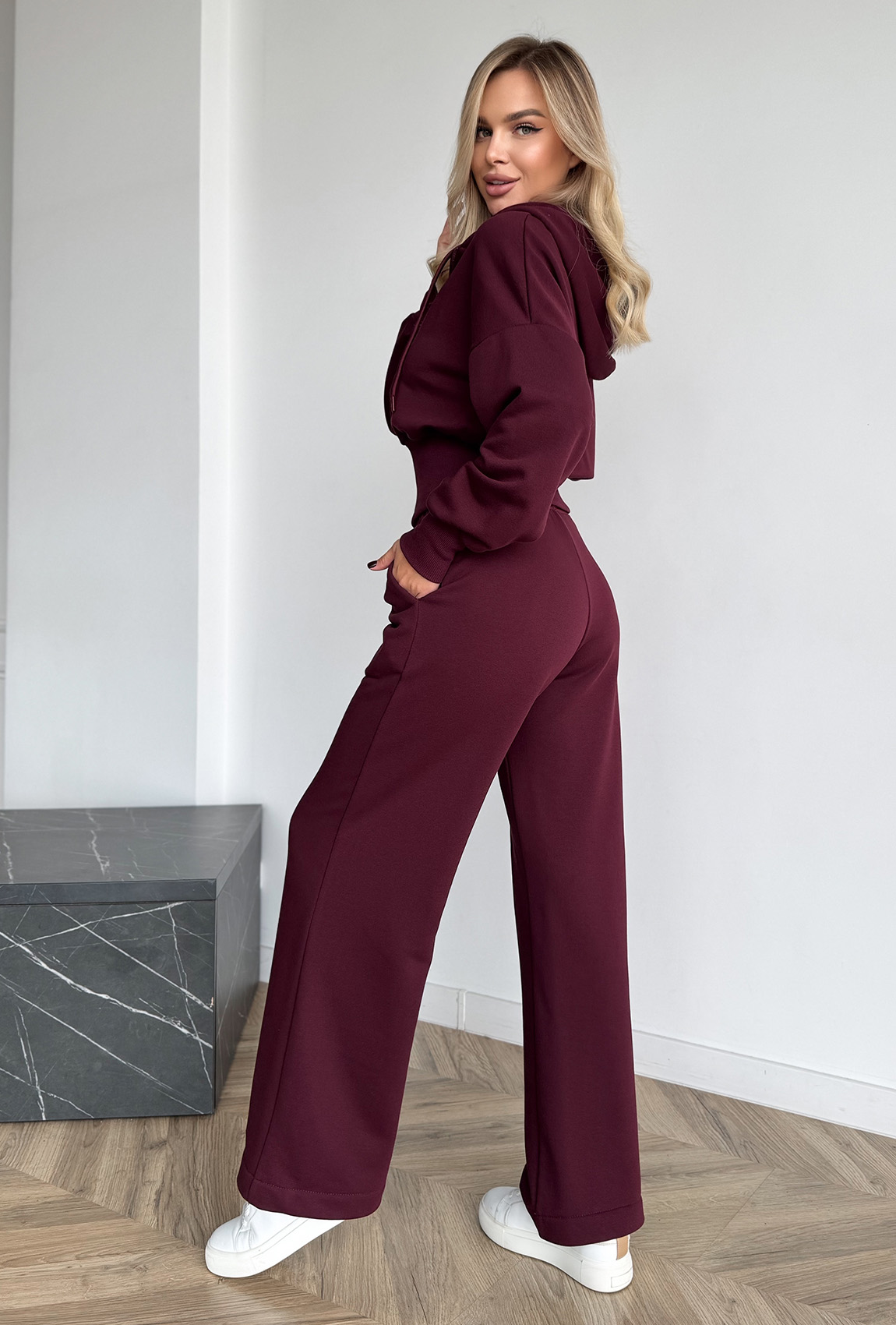 Вишневый костюм петля —  141366. Maritel. Изображенние 2