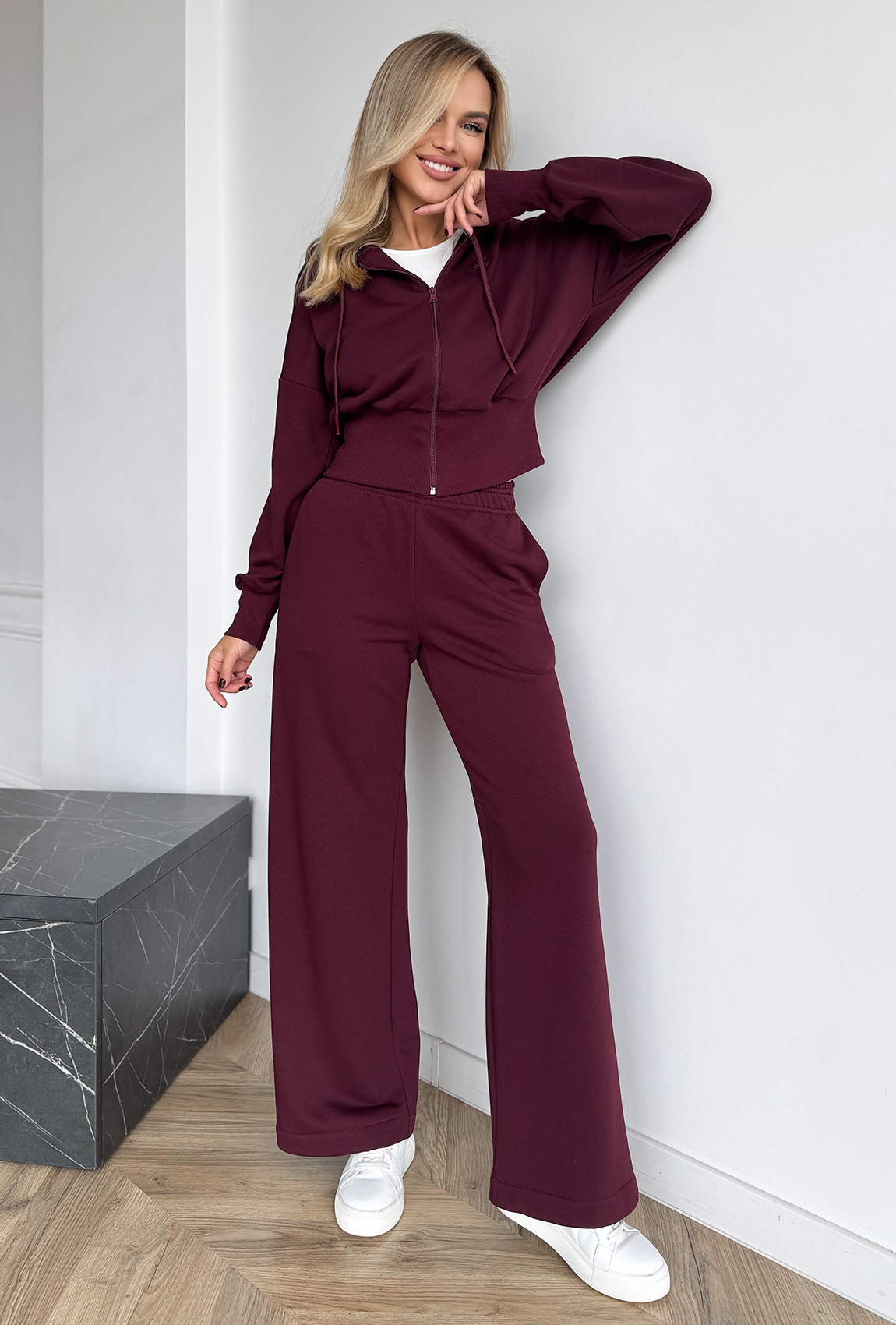 Вишневый костюм петля —  141366. Maritel. Изображенние 3