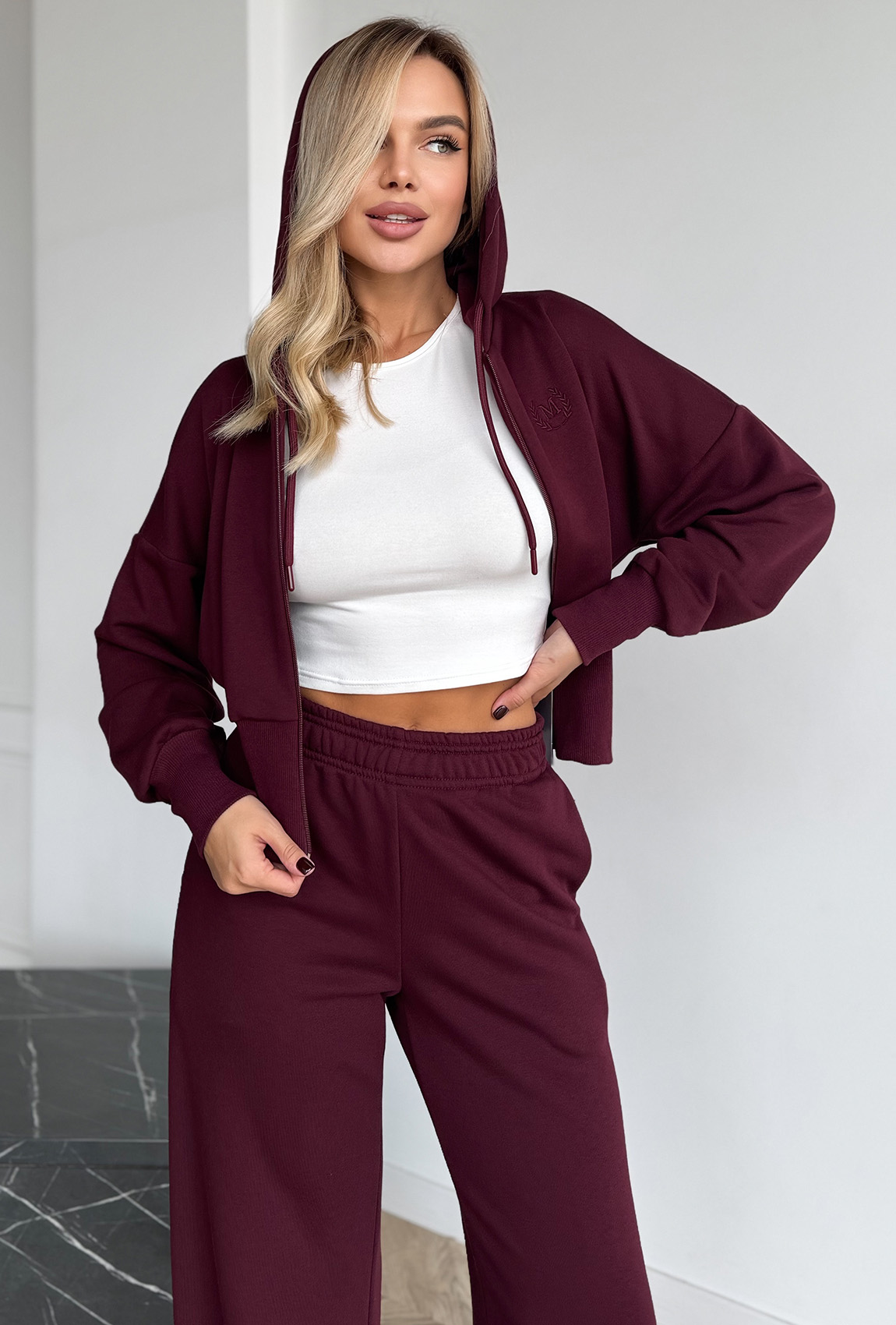 Вишневый костюм петля —  141366. Maritel. Изображенние 6