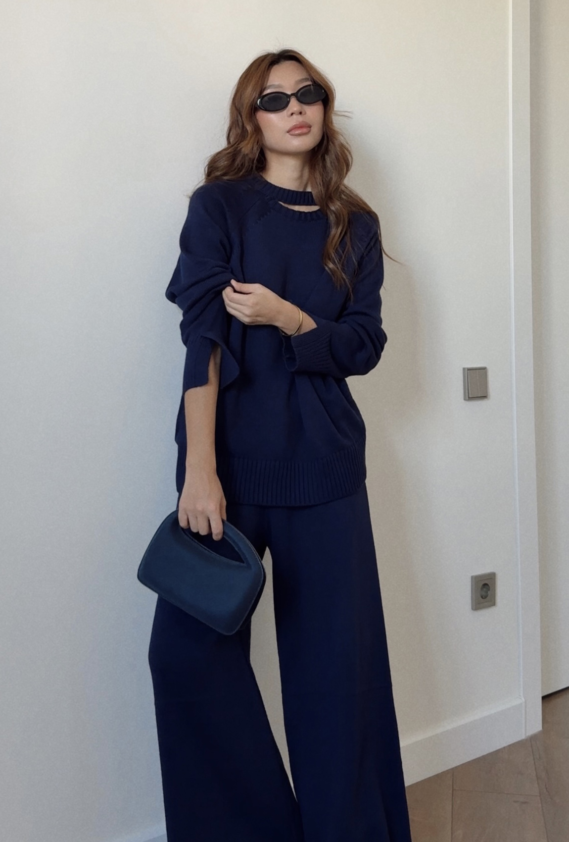 Синій в'язаний костюм —  120610. Maritel