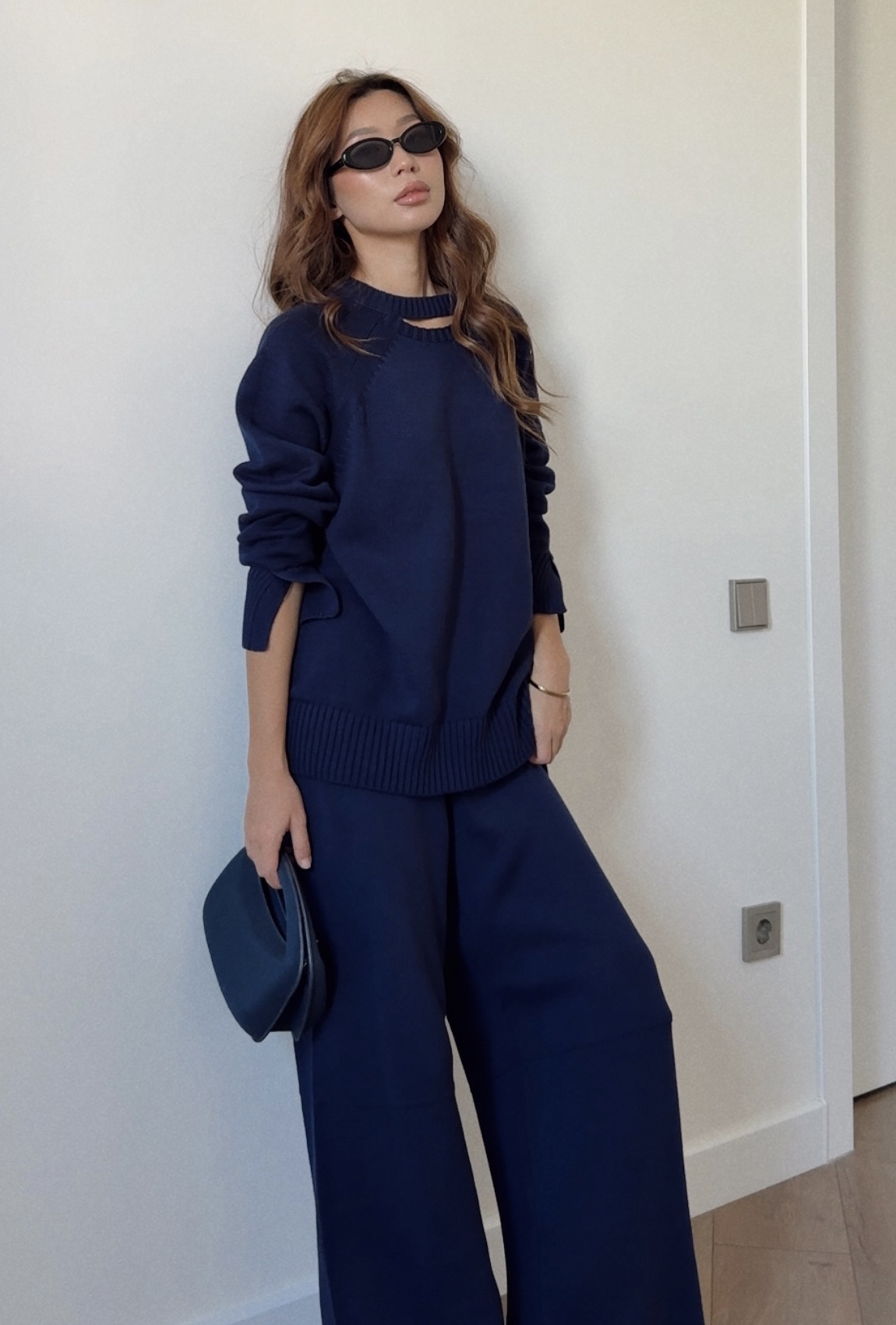 Синій в'язаний костюм —  120610. Maritel. Зображення 1
